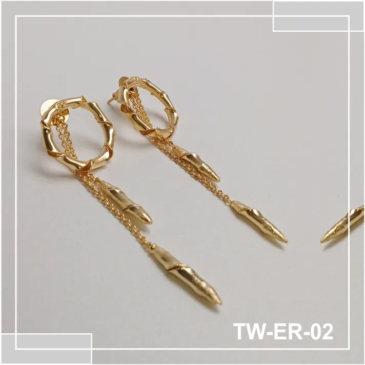 Twisted Earring in Double Layer Chain