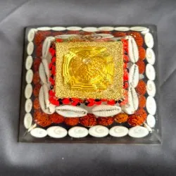 Crystal Lakshmi Wealth Gomati Chakra Pyramid